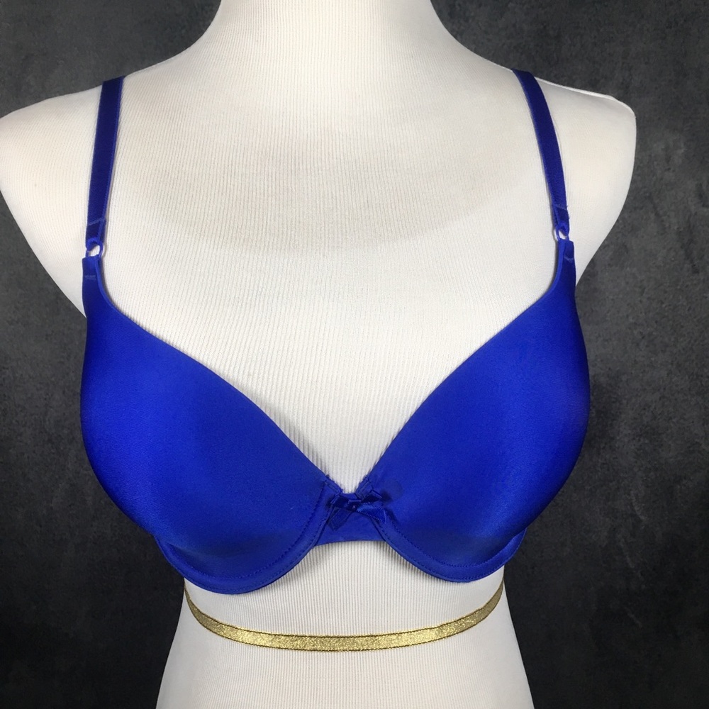 Victoria’s Secret T-shirt Bra in Vibrant Blue